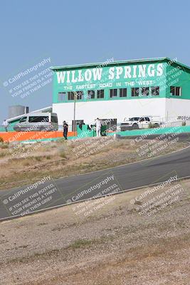 media/Apr-20-2025-AHRMA (Sun) [[393a79c373]]/Race/Group 11 early race/Turn 4b/